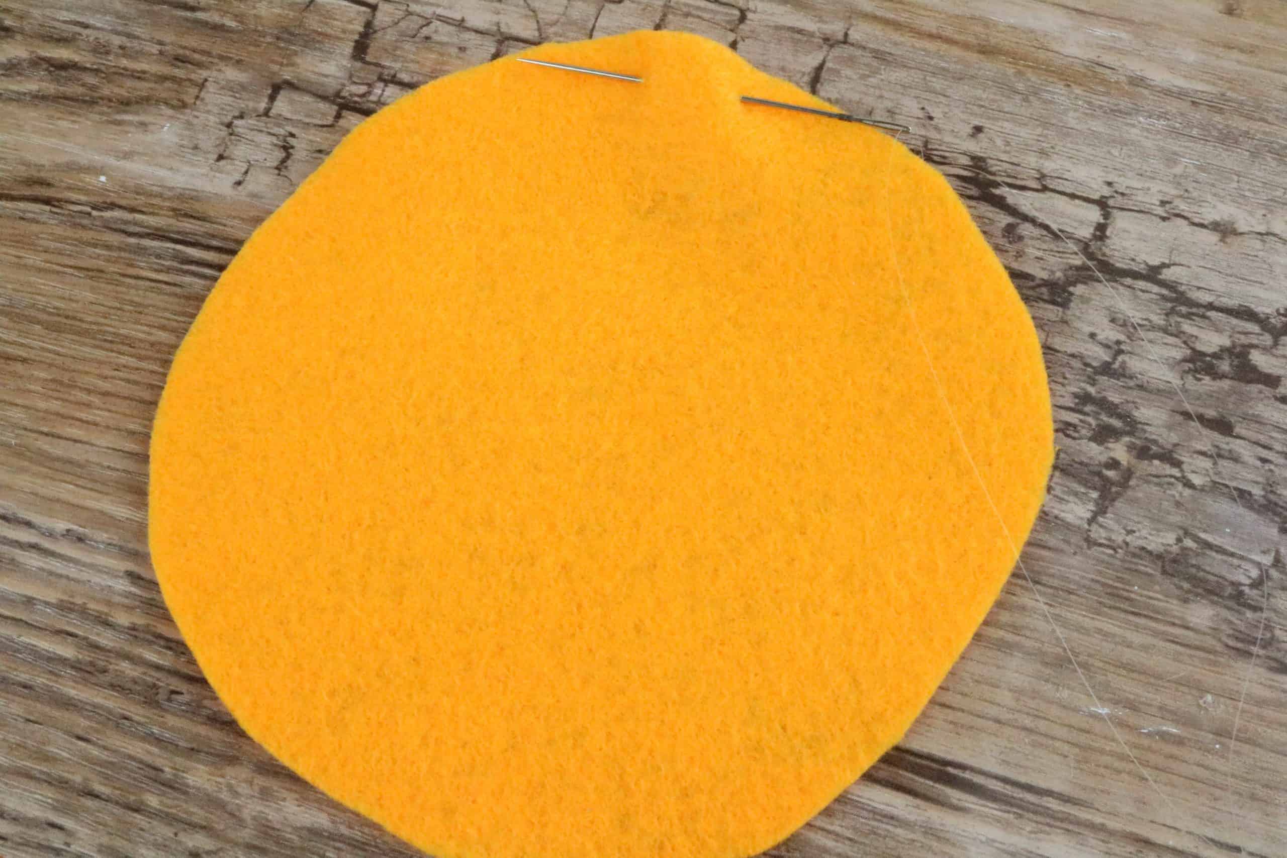 Felt Pumpkins Step 2 scaled